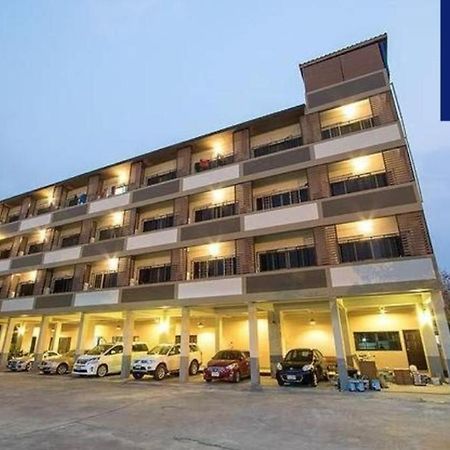 V51 Hotel Nakhonratchasima Eksteriør billede